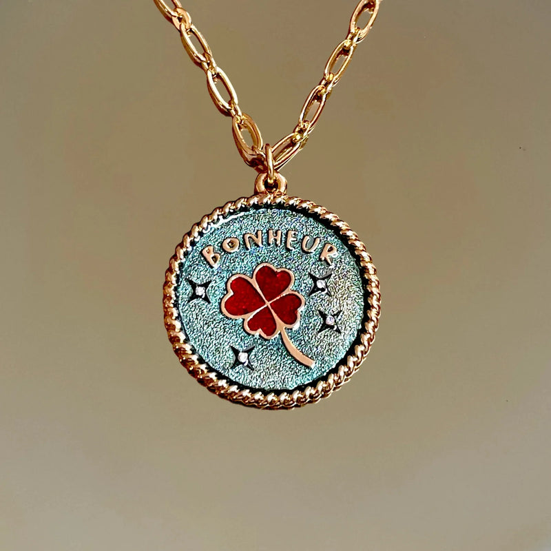 26 juin - Collier bonheur lagon