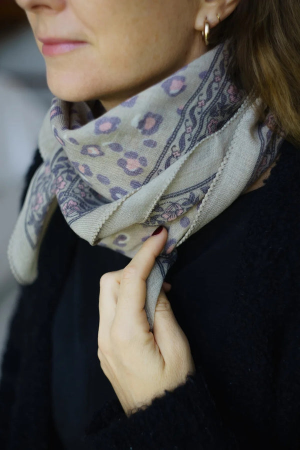 Bindi Atelier - Foulard en laine Bengal Tilleul