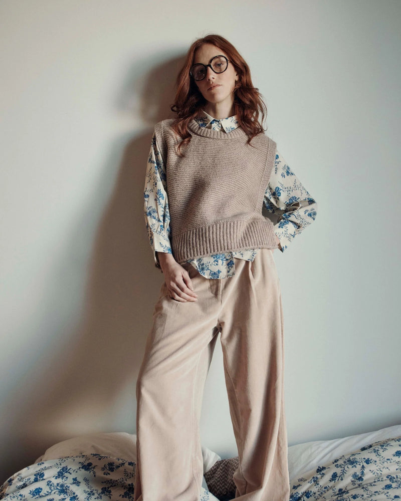 Emile & Ida - Pull sans manches à nouer ultra doux beige