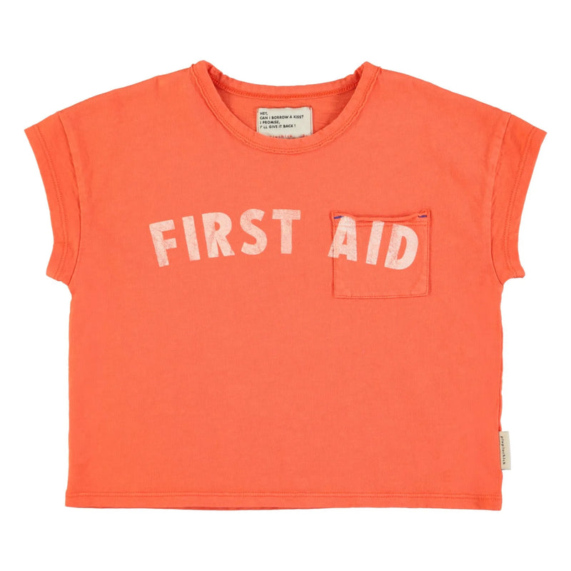 Piupiuchick - t'shirt orange w/ "first aid" print